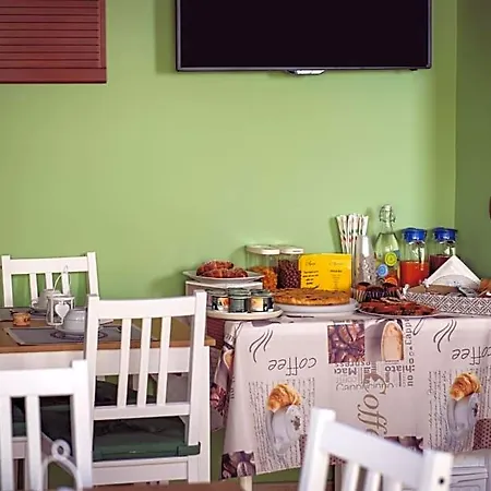 Bed and Breakfast Agora